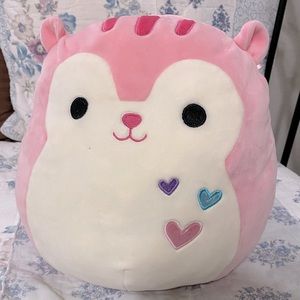 Squishmallow pink squirrel with hearts, 12 inch